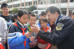 <strong>昭平两单元结合开展食物平安科普</strong> 